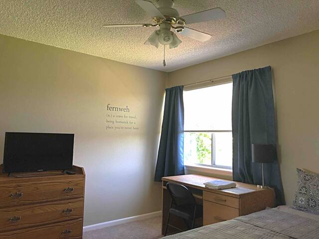 Relaxing home with mountains views