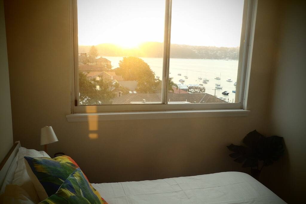 Bedroom with a view (double bed)