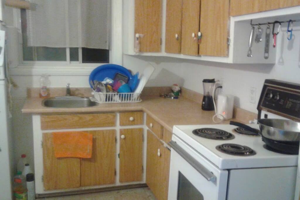 Kitchen to make coffee or tea