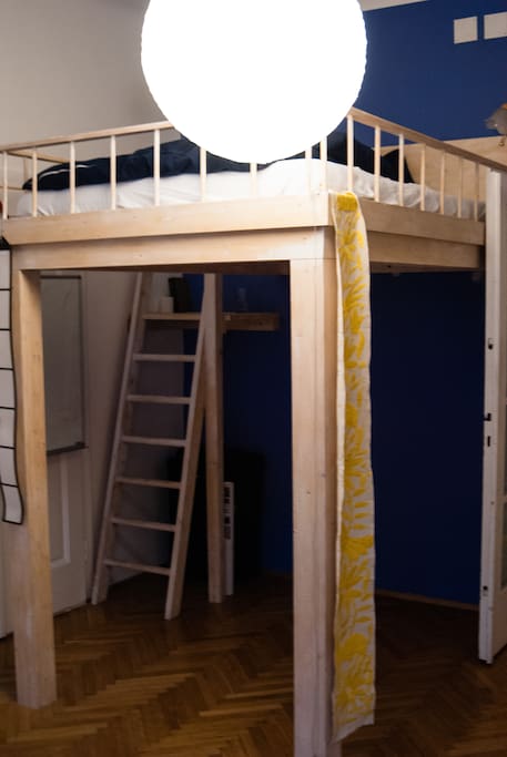 Bunk bed