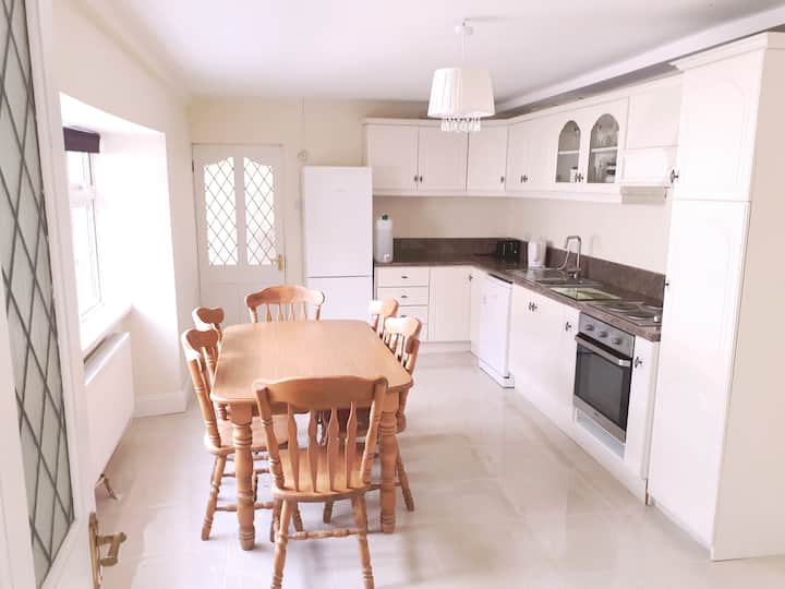 Kilmallock Holiday Rentals & Homes County Limerick, Ireland Airbnb