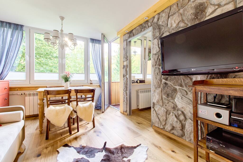 Salon / living room