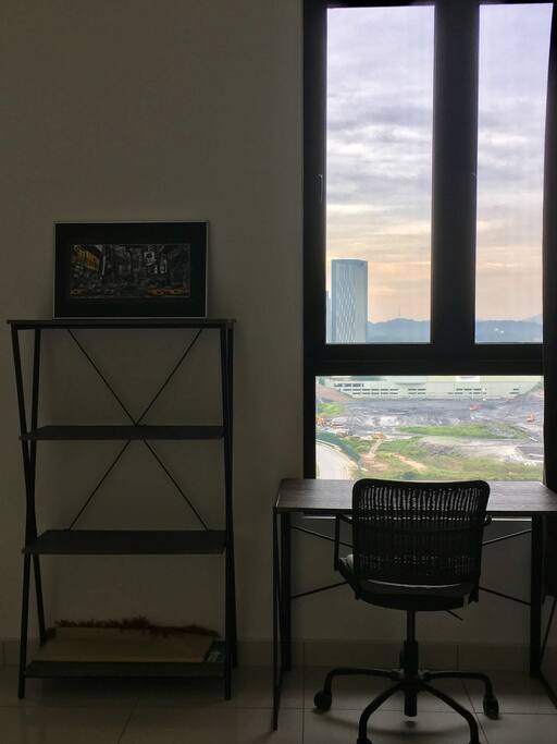 Study desk & bookshelf
