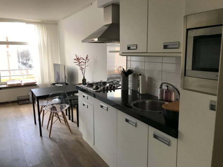 Fully equipped kitchen