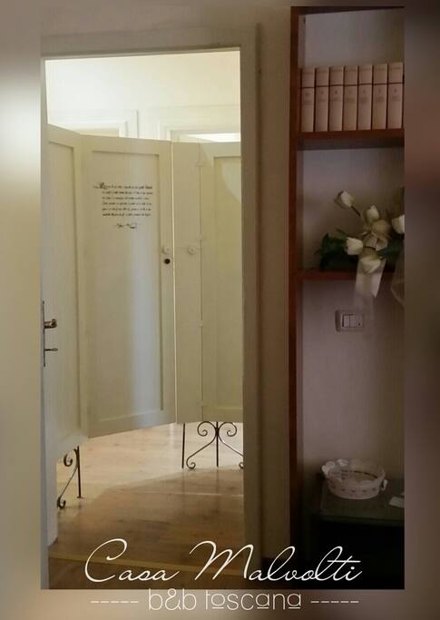 Disimpegno privato accesso camera Clara / bagno personale