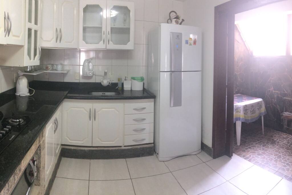 Cozinha e churrasqueira
