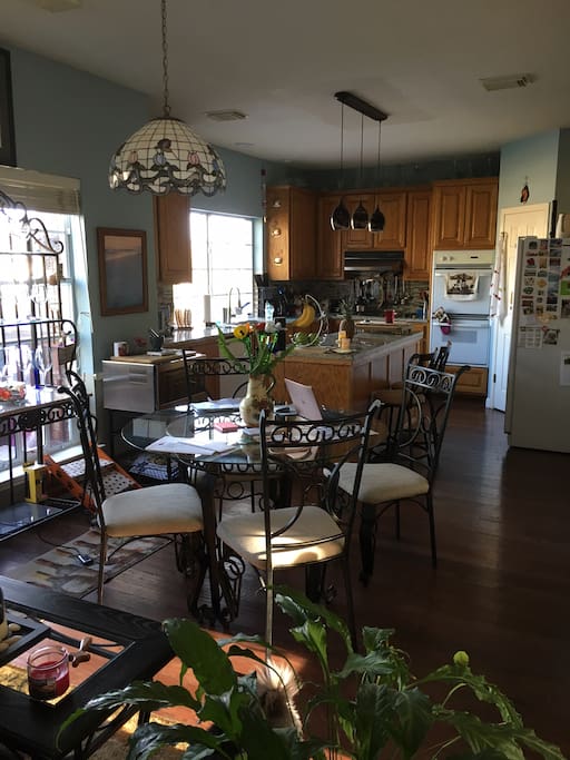 Breakfast kitchen area