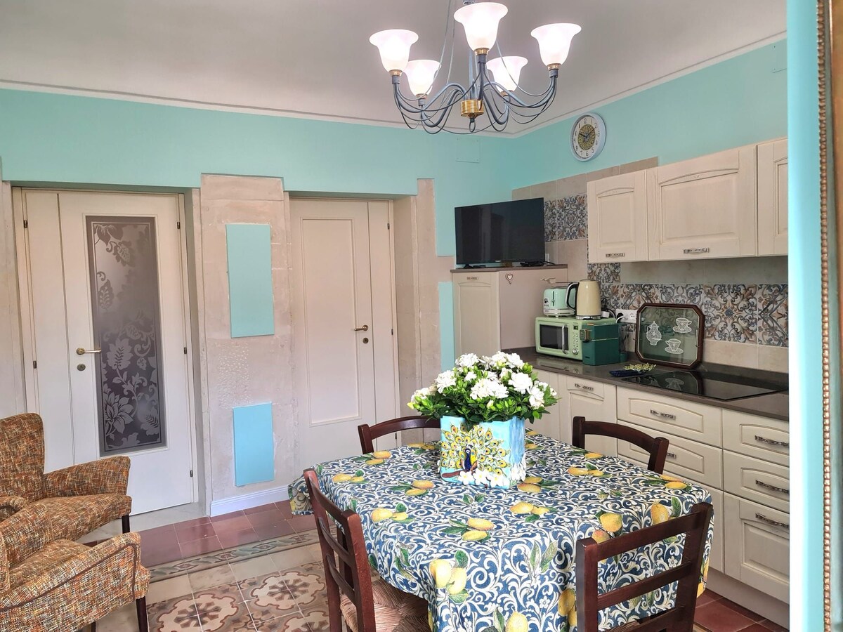 Popular Airbnb listing: Il Pavone, the charm of Ortigia in Siracusa