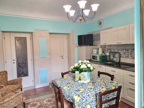 Annuncio Airbnb popolare: Il Pavone, the charm of Ortigia a Siracusa
