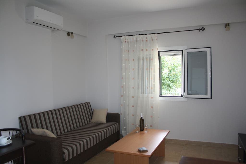 Even Ezer Gouvia Corfu | Living Room