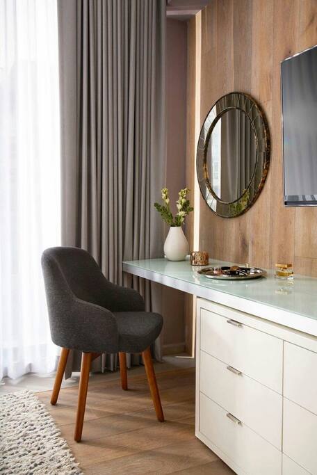 Master Bedroom Detail