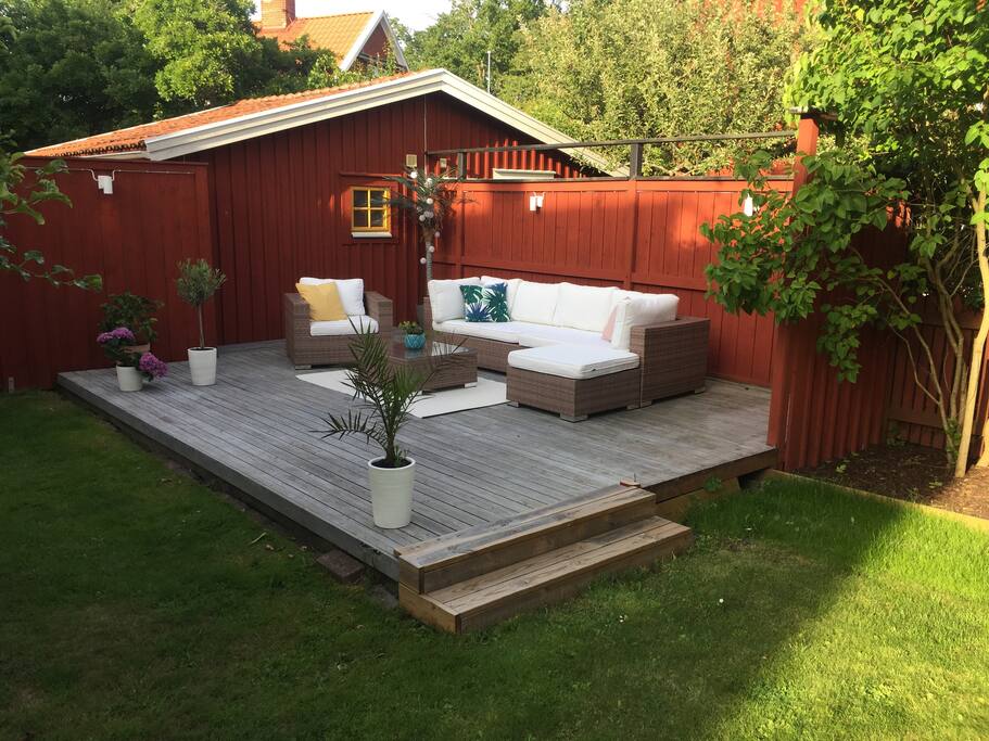 Outdoor Lounge