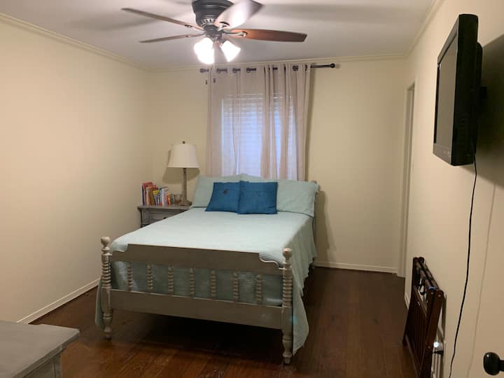 საძინებელი 1