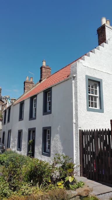 side profile of house