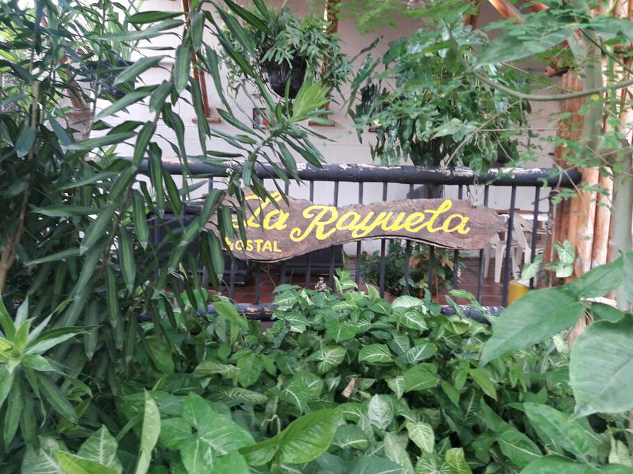 Hostal La Rayuela es u espacio ideado en un ambiente familiar donde queremos que te sientas como en tu casa....