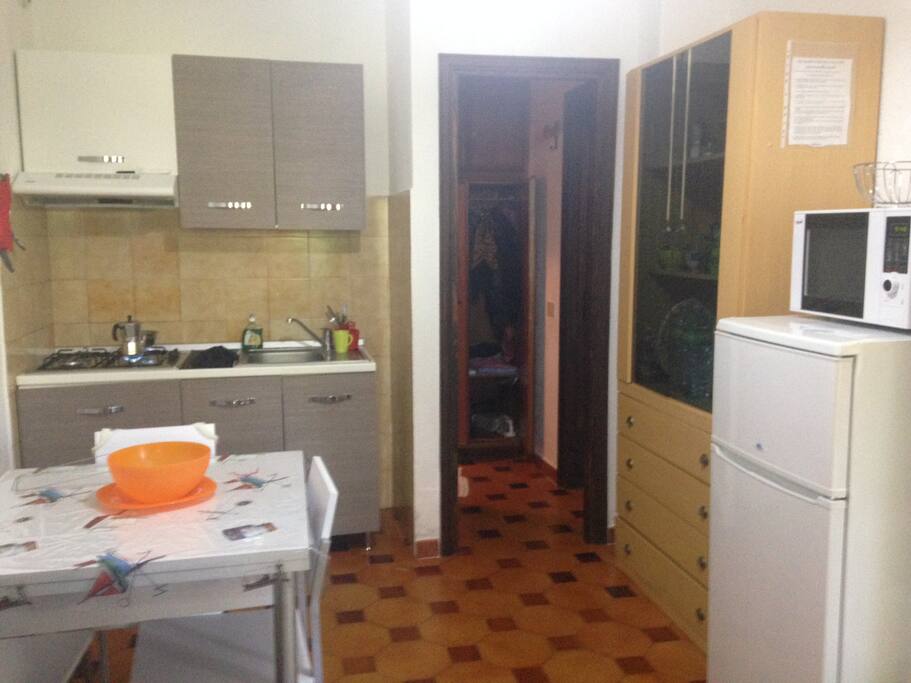 TAVOLO CUCINA