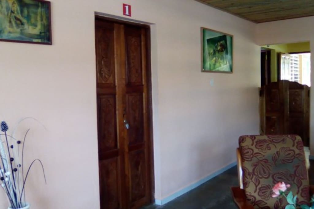 entrada a las habitaciones