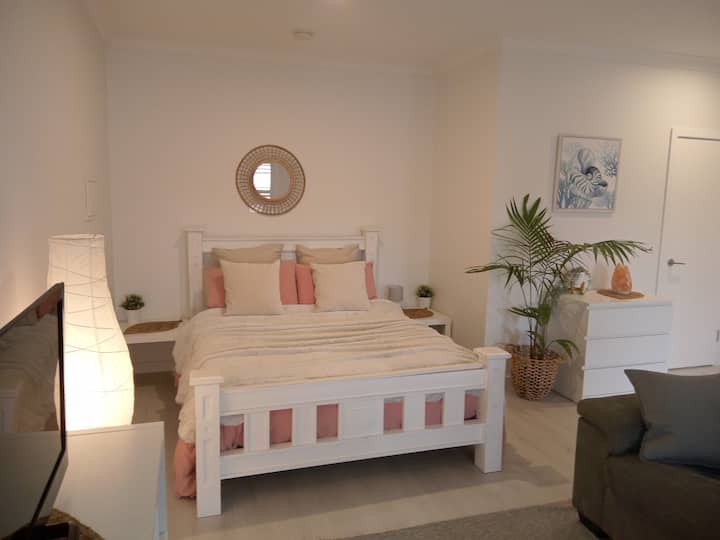 Aldinga Beach Holiday Rentals & Homes South Australia, Australia Airbnb