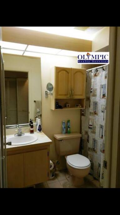 The bathroom for guests