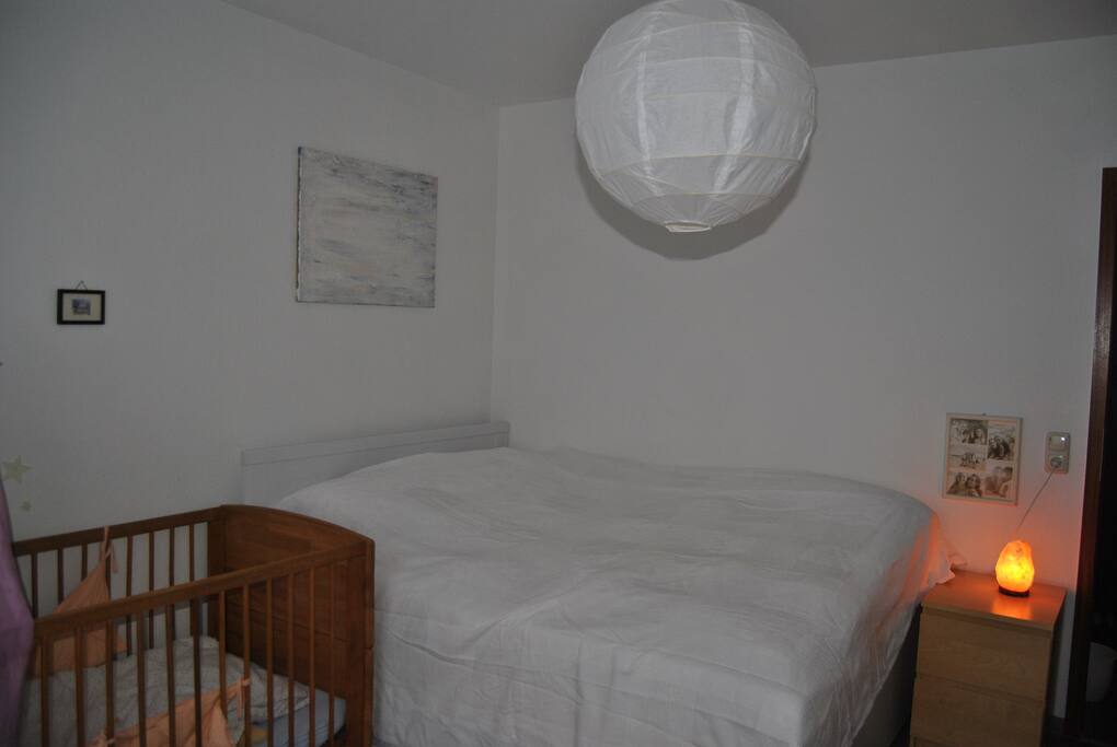 Schlafzimmer 2
