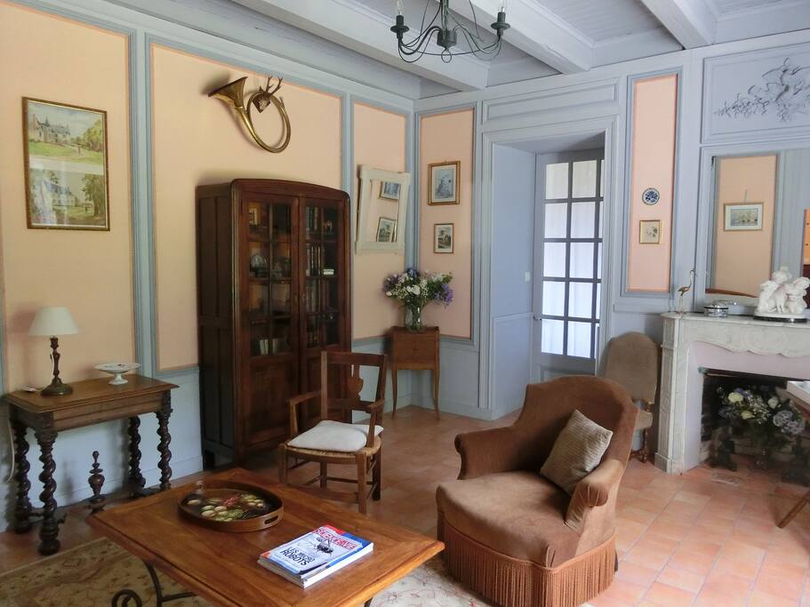 Le salon des hôtes