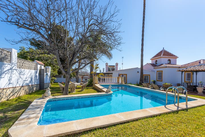 SolSet managed Airbnb listing 3