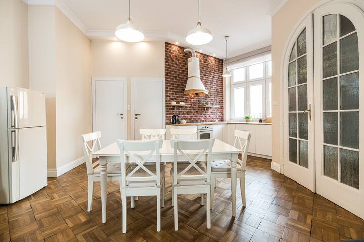 Native Apartments managed Airbnb listing 1