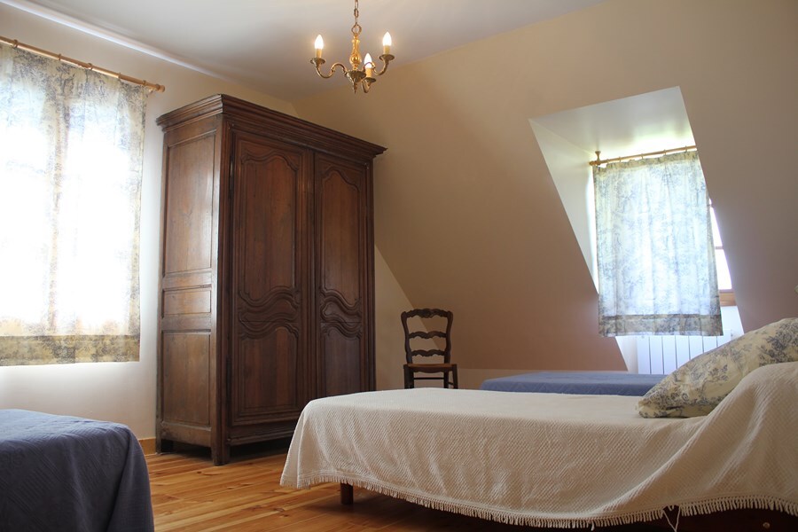 ห้องนอน 4 (Bedroom 4)