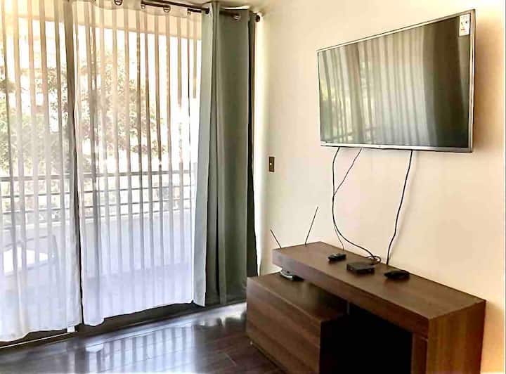 5p Parking, Fast Wifi, Great Location And View. - Vitacura