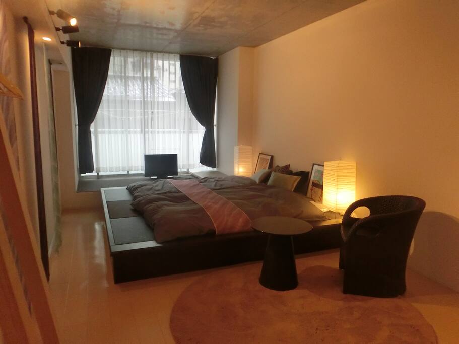 stylish modern Japanese tatami room 2 Japanese mattress futon. accommodate up to 3 people