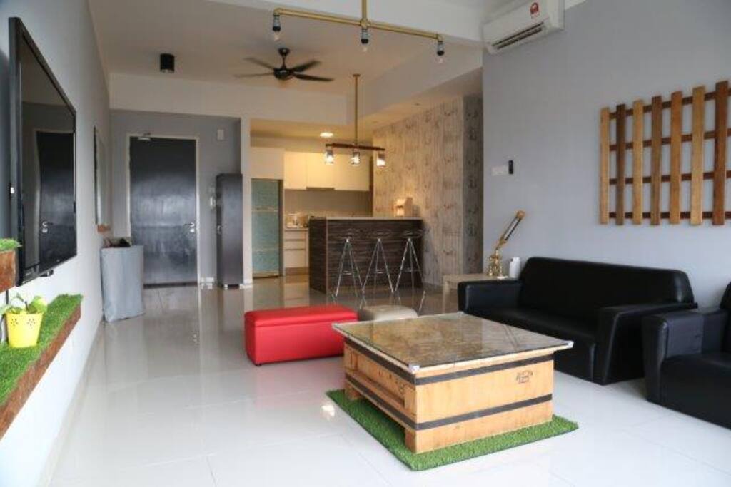 LIVING HALL