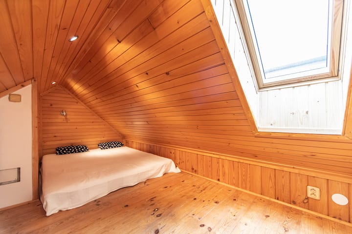 open space, king bed 160x200