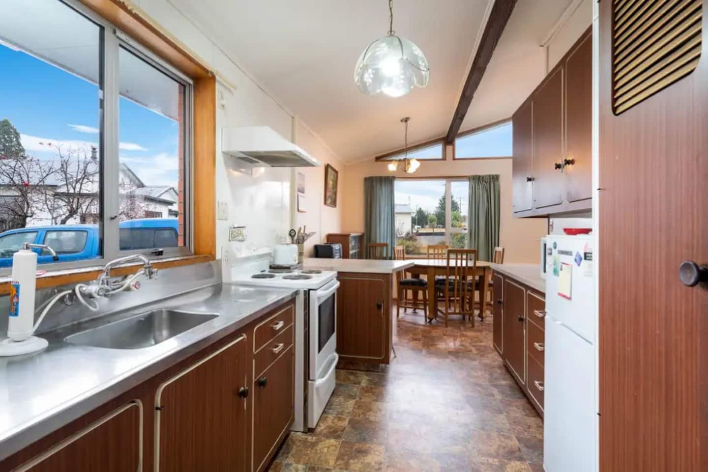 Spacious Home In Ranfurly With Beautiful Outlook 5
