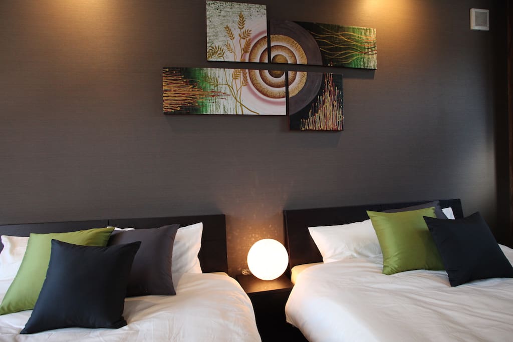 Bed lamp