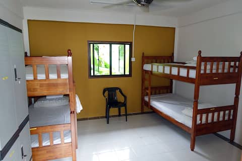 Air-Conditioned Dormitory on Tioman - 1 person