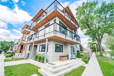 The Lucky Duck-Central Modern Villa in Cle