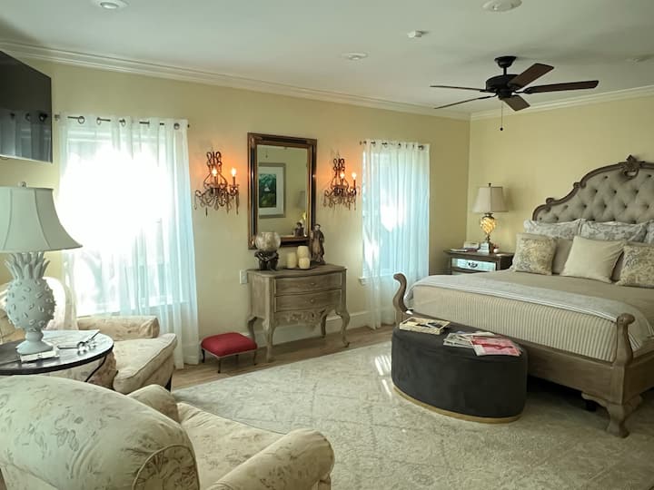 Top 10 Airbnb Vacation Rentals Near Eagle Mountain Lake, Texas