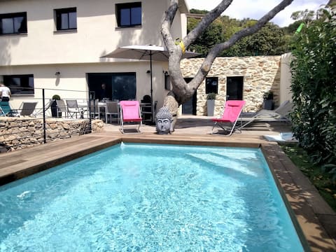Villa Saint Clair 8 bedrooms pool Sete