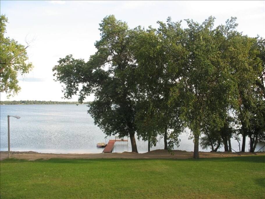Large Yard Sandy Beach Area