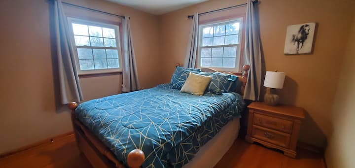 Bedroom #3 Queen size bed