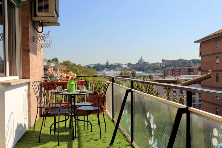 Vatican View gallery image 5