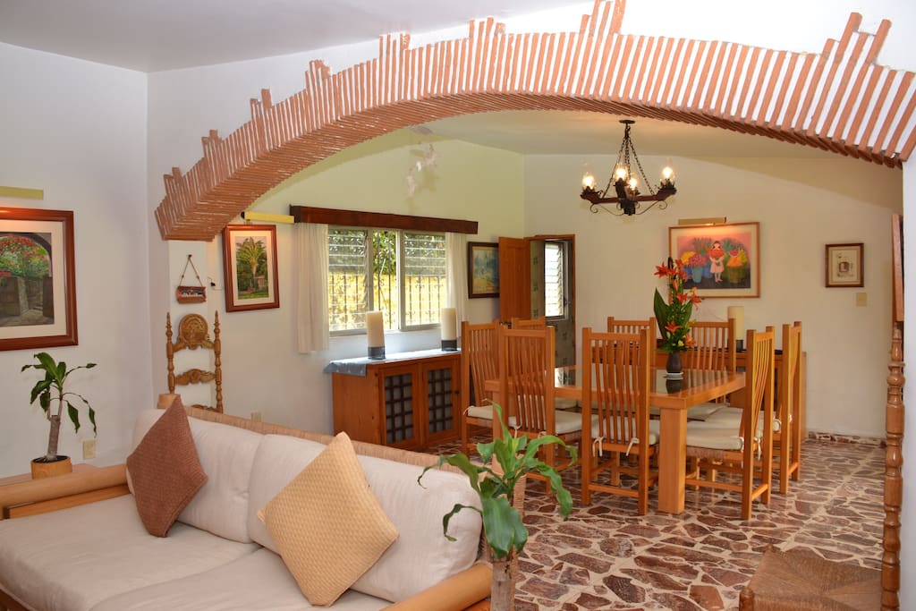 Sala comedor estilo mexicano