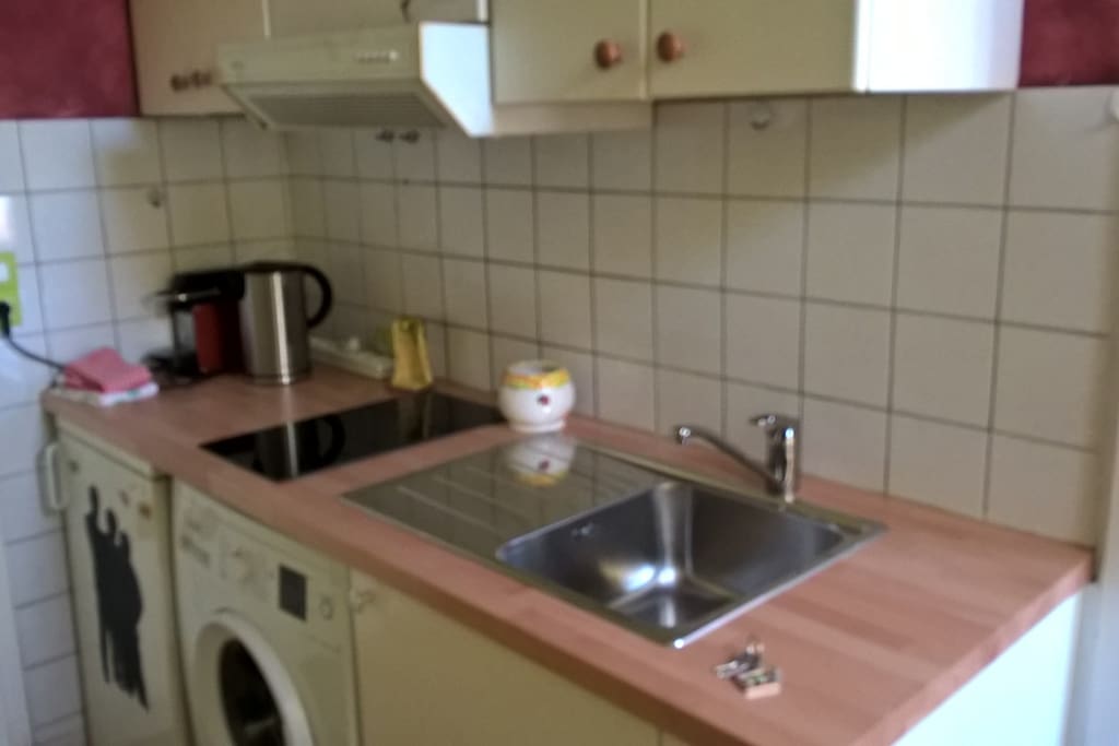 cuisine bouilloire Nespresso lave linge