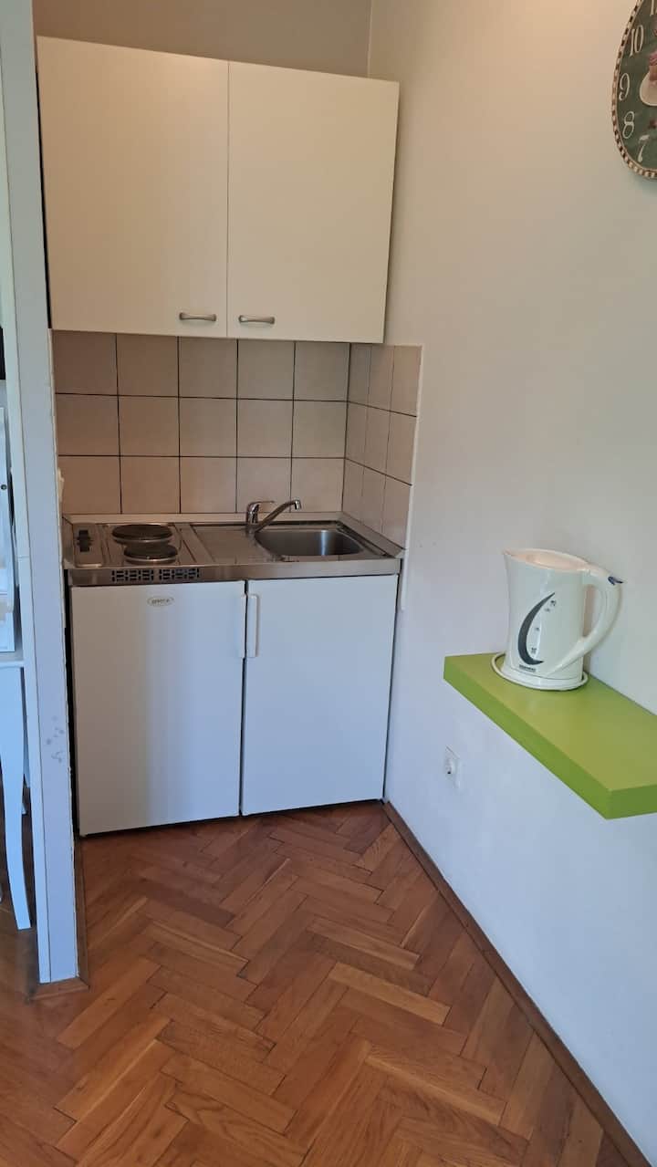 Studio Apartment With Balcony - Cavtat