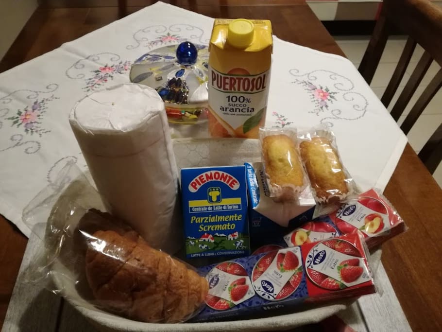 Colazione offerta gratis per il primo giorno.