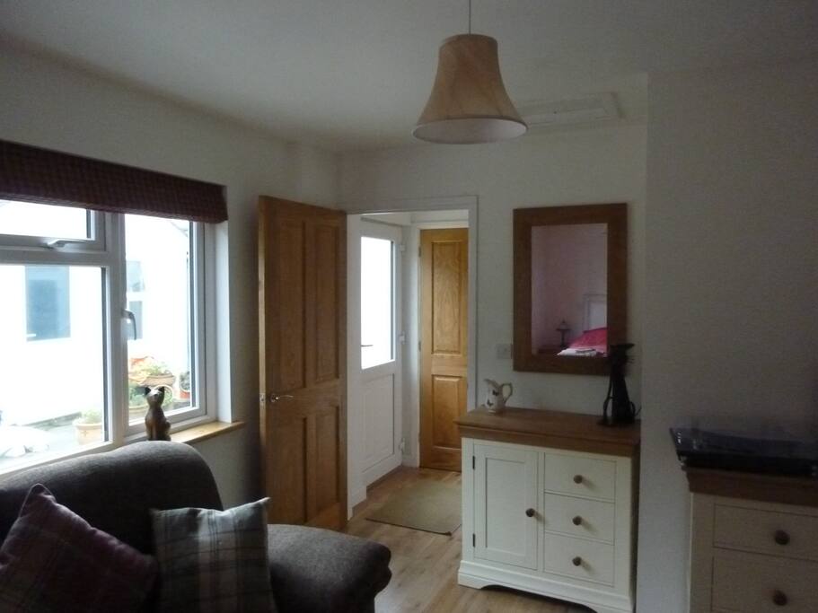 Entrance porch and sitting area