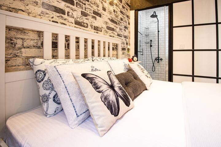 2 Special Unit Bedroom Apartment in Taksim Square gallery image 2