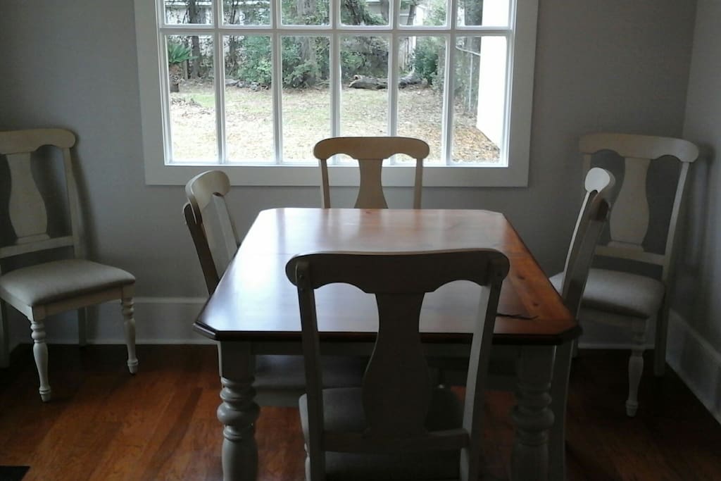 Dinning room seats up to six.