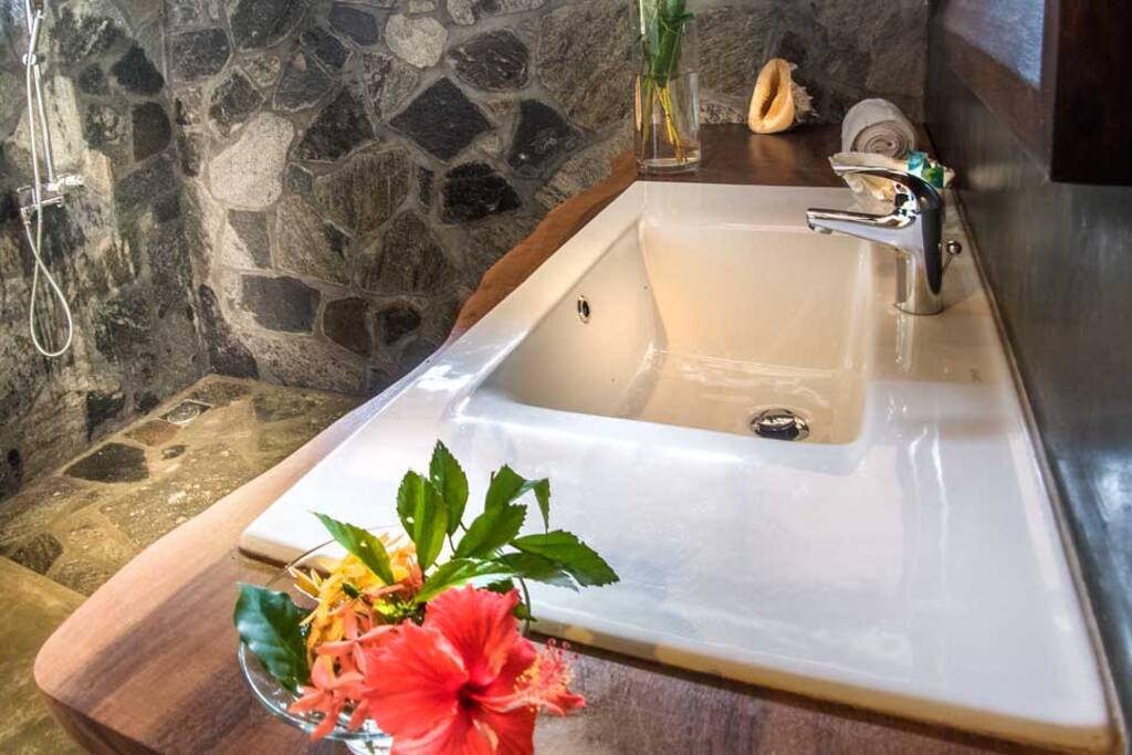 Bamboo Room Bath