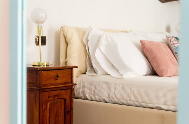 Trastevere Penthouse with Terrace gallery image 3